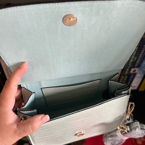 Mint Green & Rhinestone Purse - Picture 3 of 3